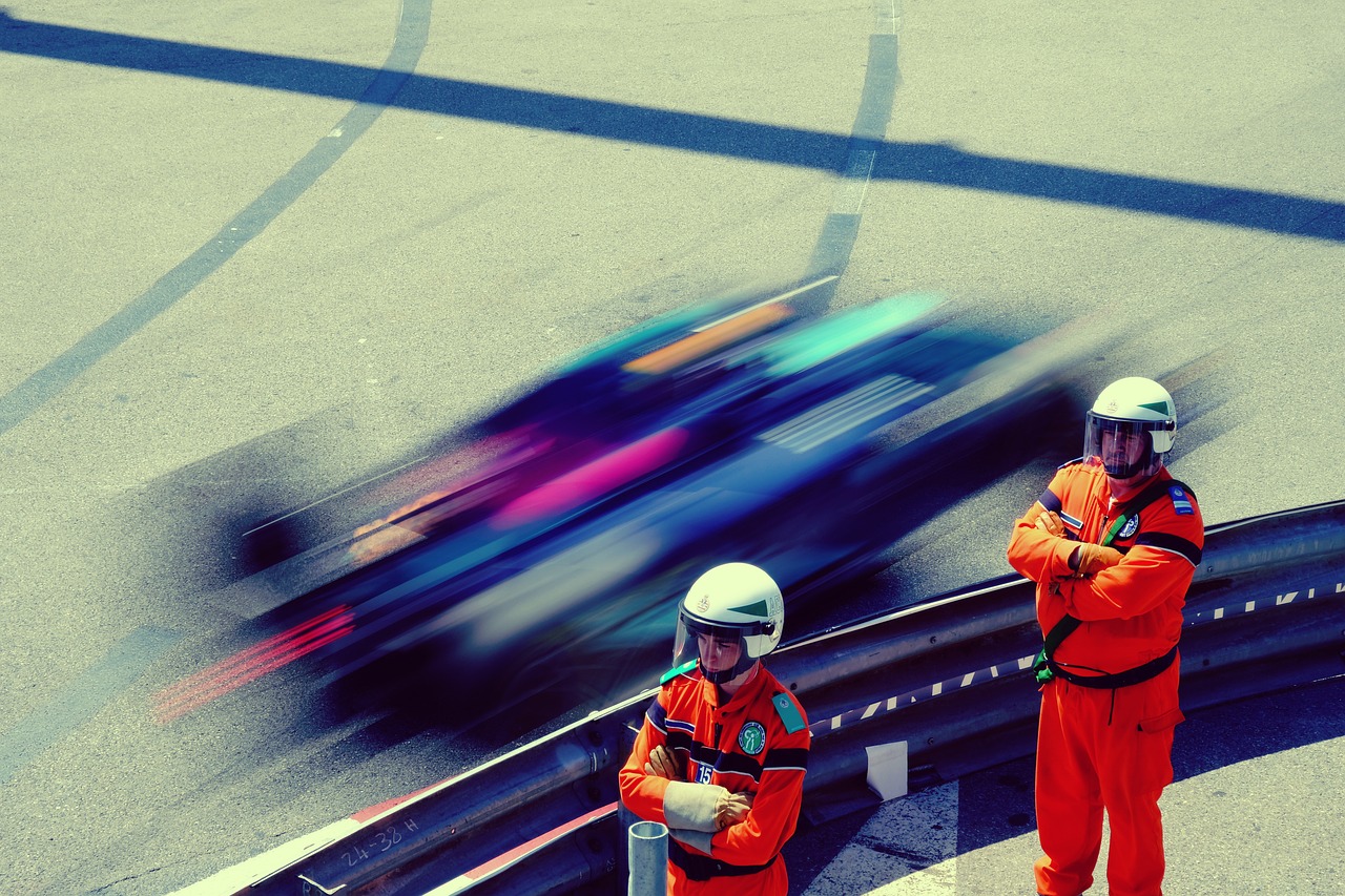 已绑卡实名账号：票代理加盟平台