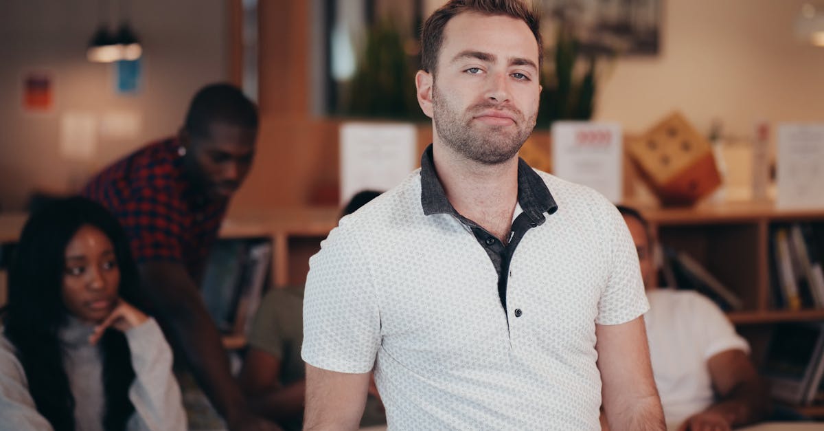 中国联通实名账号：购买按摩椅到哪个平台好