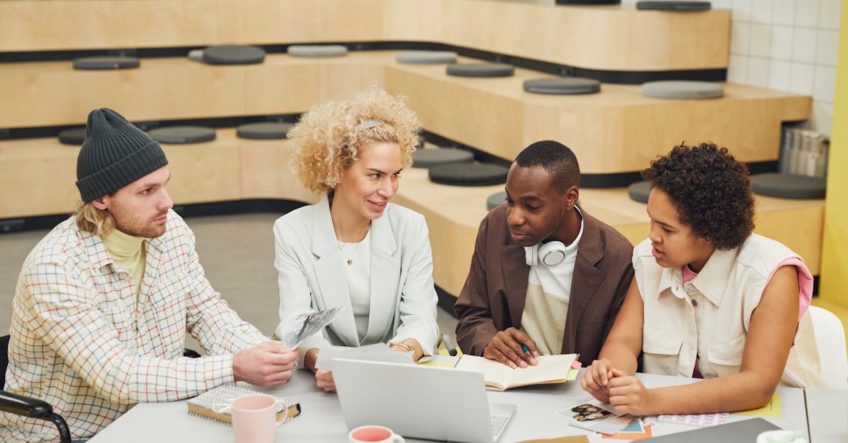 蜂巢互联实名账号：stewart平台购买