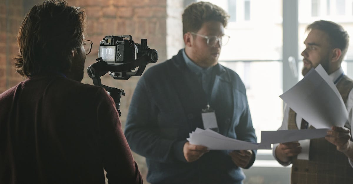 绑卡微信号买卖:聚合盒子直播app详情下载教程